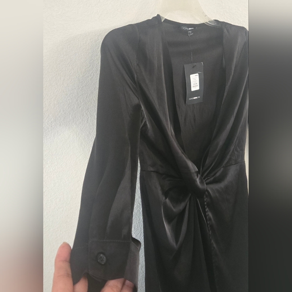 Fashion Nova Black Satin Twist-Front Long Sleeve Dress - Picture 5 of 7